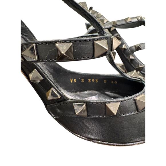 Valentino Undercover Rose Black Rockstud Pump | Size EU 36 US6, Like New - Picture 7 of 12